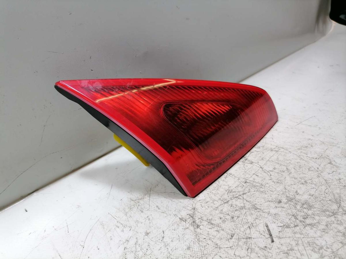 Mitsubishi Colt Z30 original R&uuml;cklicht R&uuml;ckleuchte links innen 3 T&uuml;rer BJ05